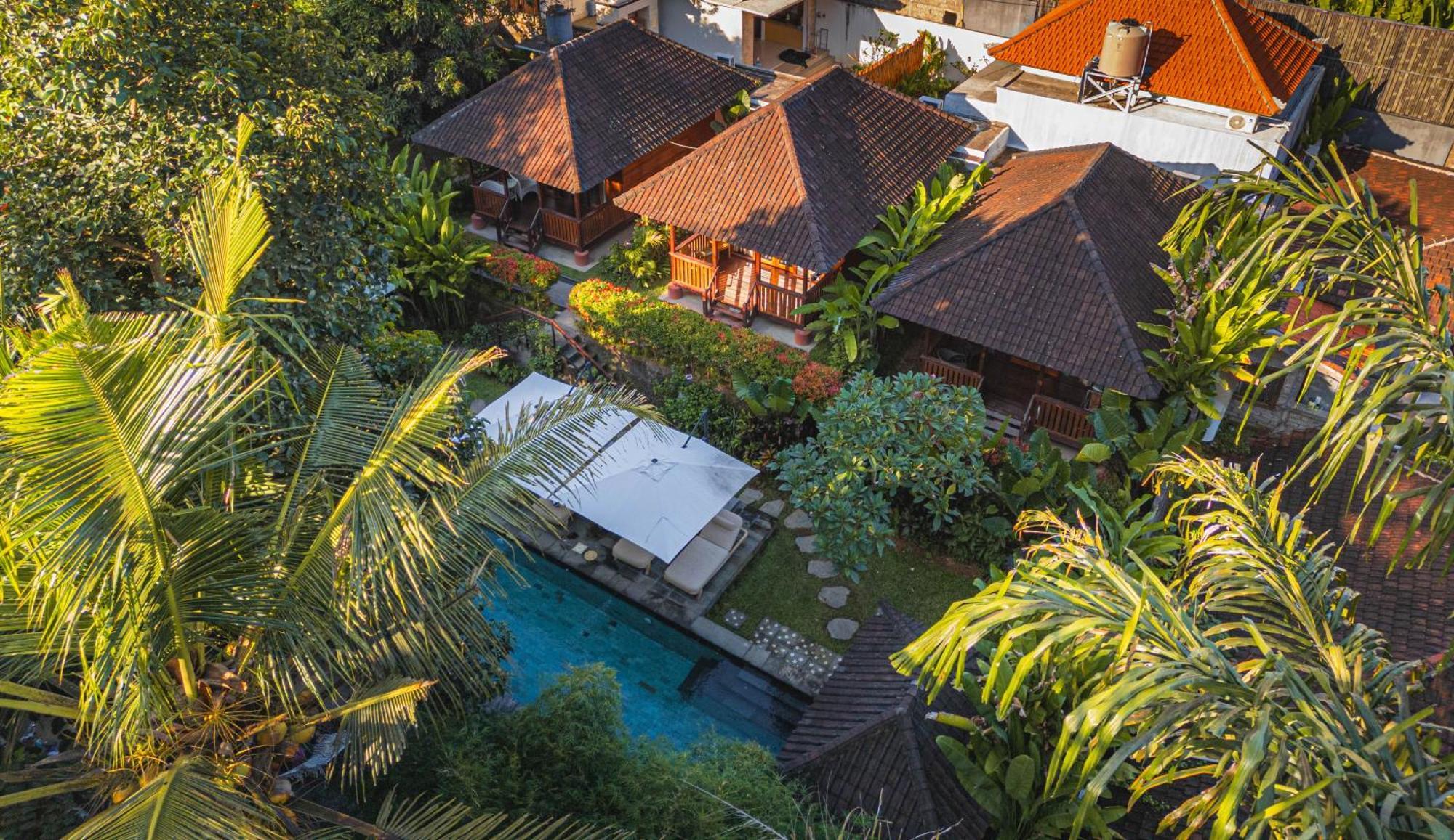 Rumanero Bunglows Ubud  Exterior photo